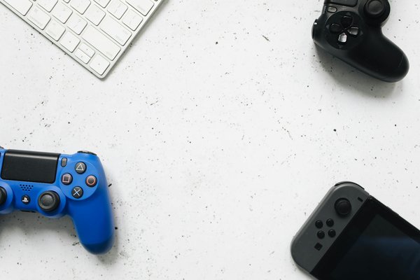 Unlocking the Full Potential of Real-Time Asset Tracking in UK Industries: Leveraging IoT Technology